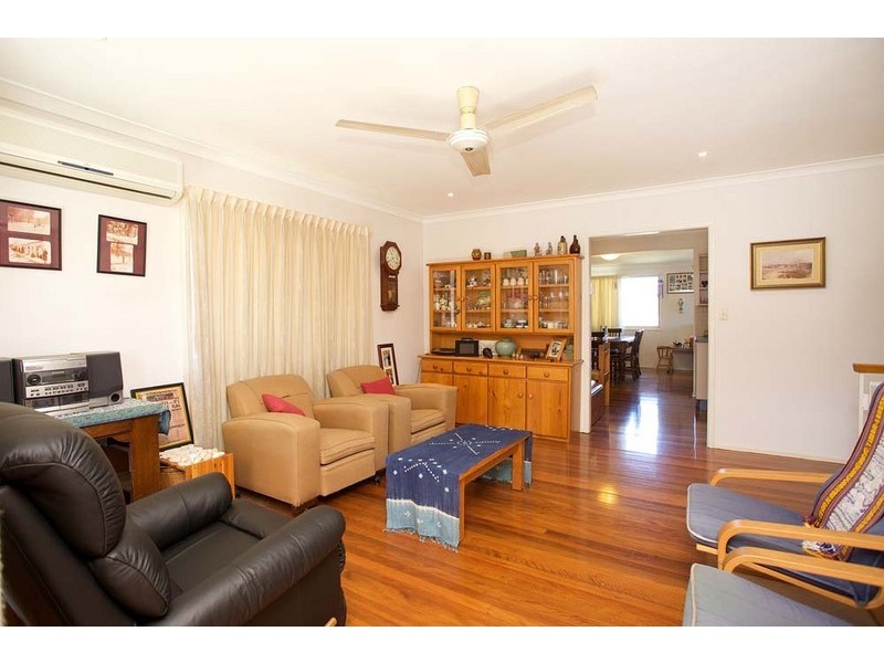28 Menkira Street, Mansfield QLD 4122