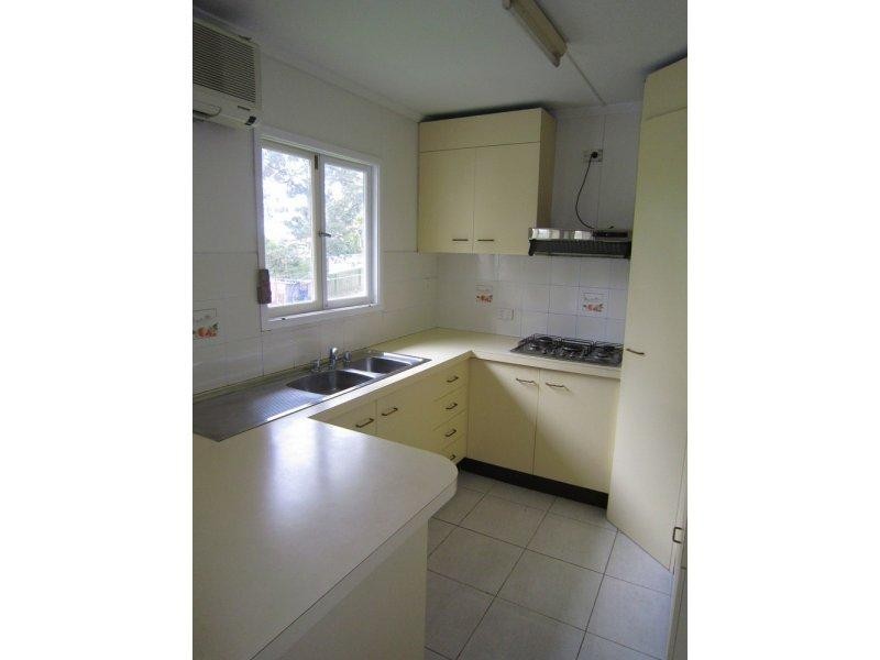 18 Allinga Street, Mount Gravatt East QLD 4122