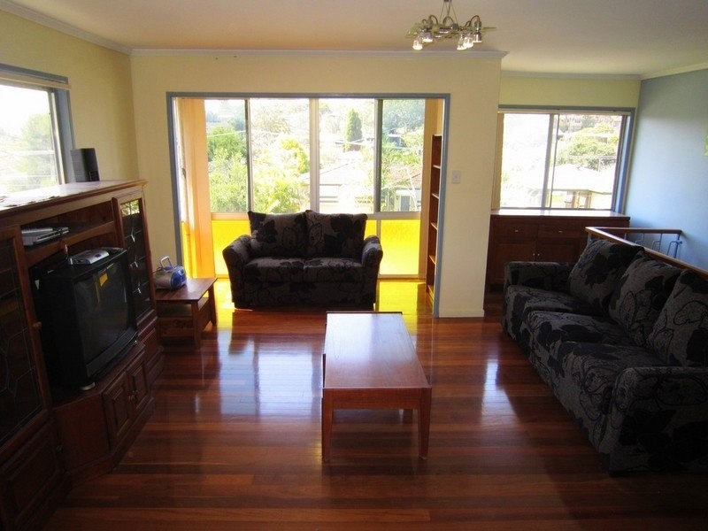 80 Valentia Street, Mansfield QLD 4122