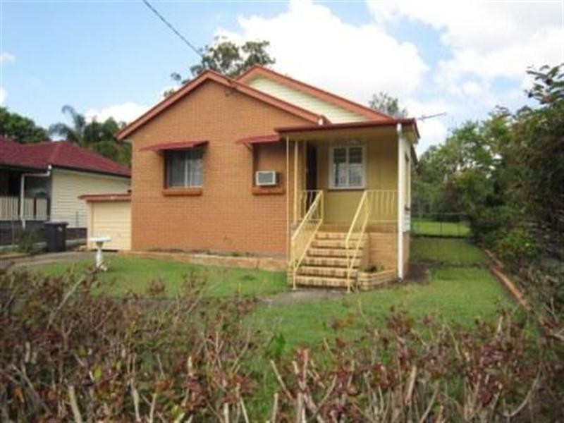 53 Broadwater Road, Mount Gravatt East QLD 4122