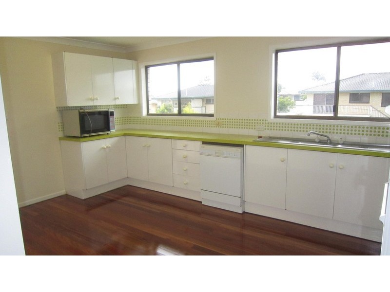 15 Martense Street, Wishart QLD 4122