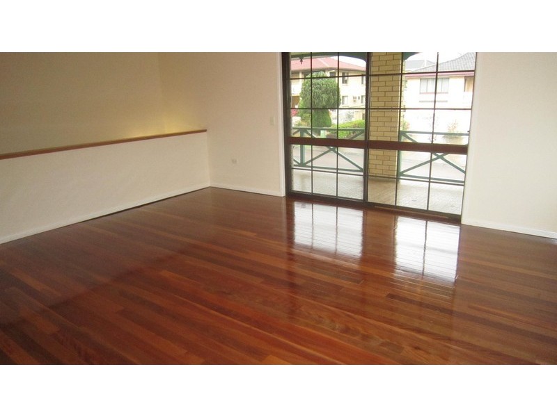 15 Martense Street, Wishart QLD 4122