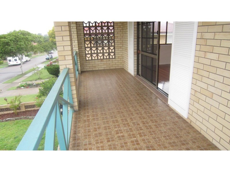 15 Martense Street, Wishart QLD 4122