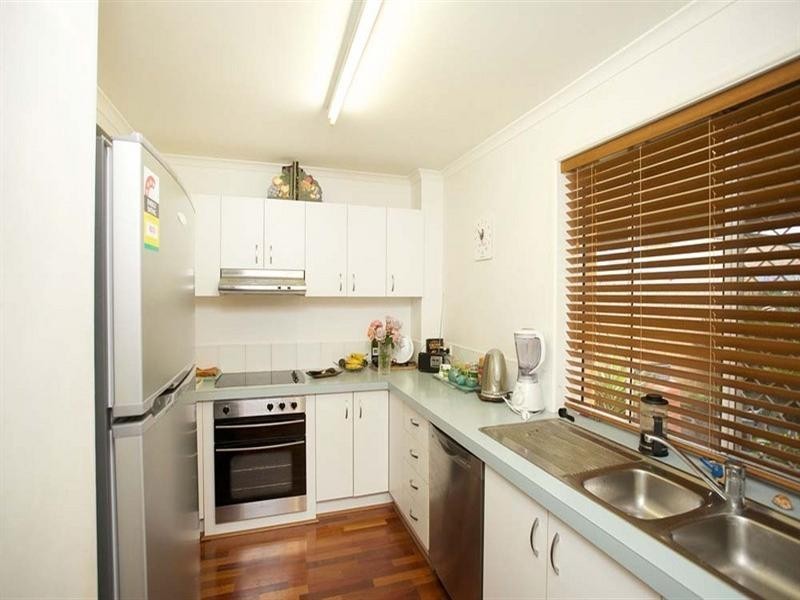 3/10 Rowe Close, Wishart QLD 4122