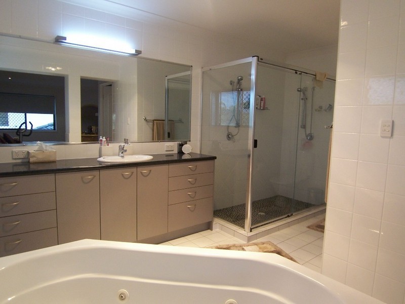 23a Apple Blossom Place, Eight Mile Plains QLD 4113