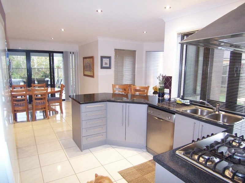 23a Apple Blossom Place, Eight Mile Plains QLD 4113