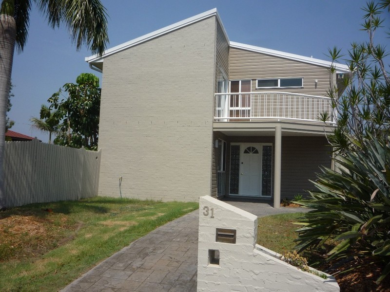 31 Amarna Street, Eight Mile Plains QLD 4113