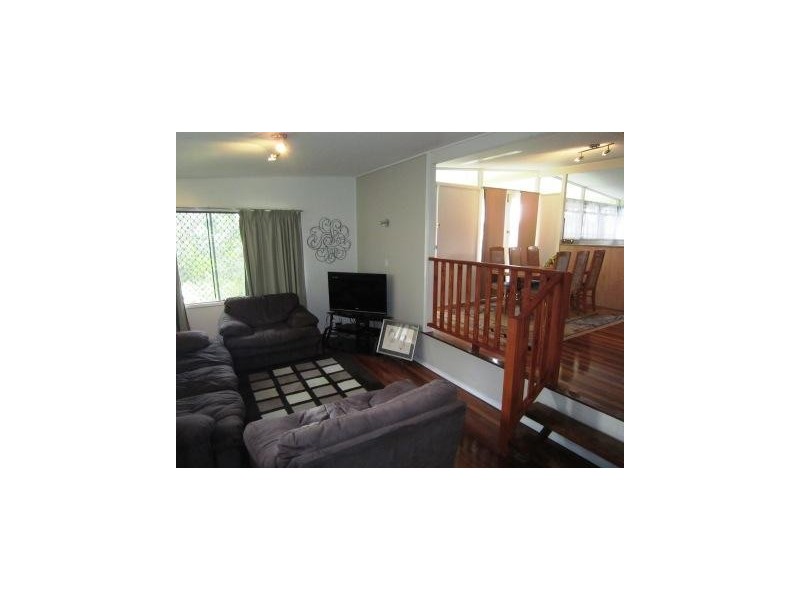 2 Rothwell Street, Mount Gravatt East QLD 4122