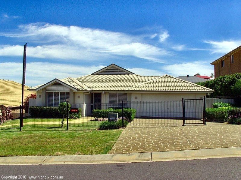 20 Hunter Close, Calamvale QLD 4116