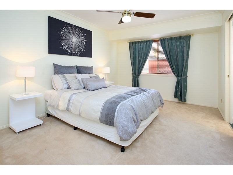 16 Ingluna, Eight Mile Plains QLD 4113