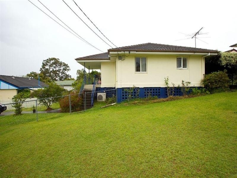 14 Atrina Street, Mansfield QLD 4122