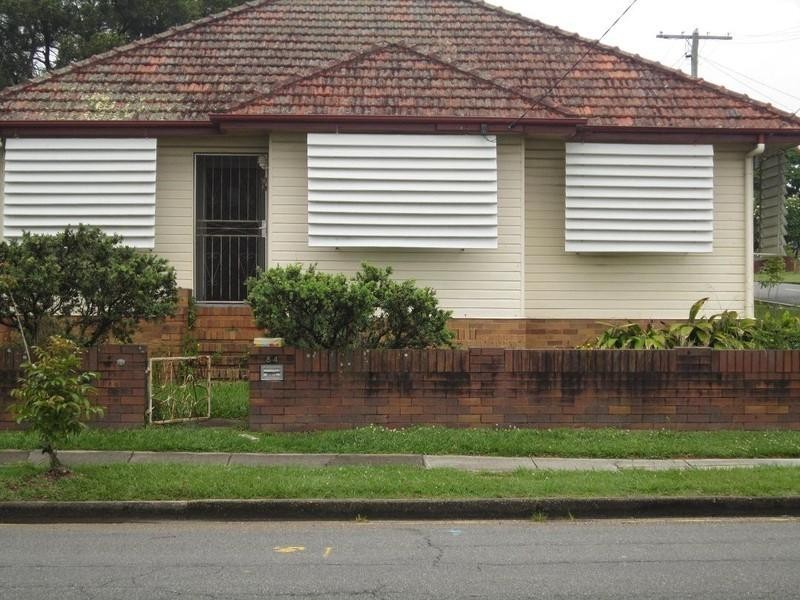 84 Broadwater Road, Mount Gravatt East QLD 4122