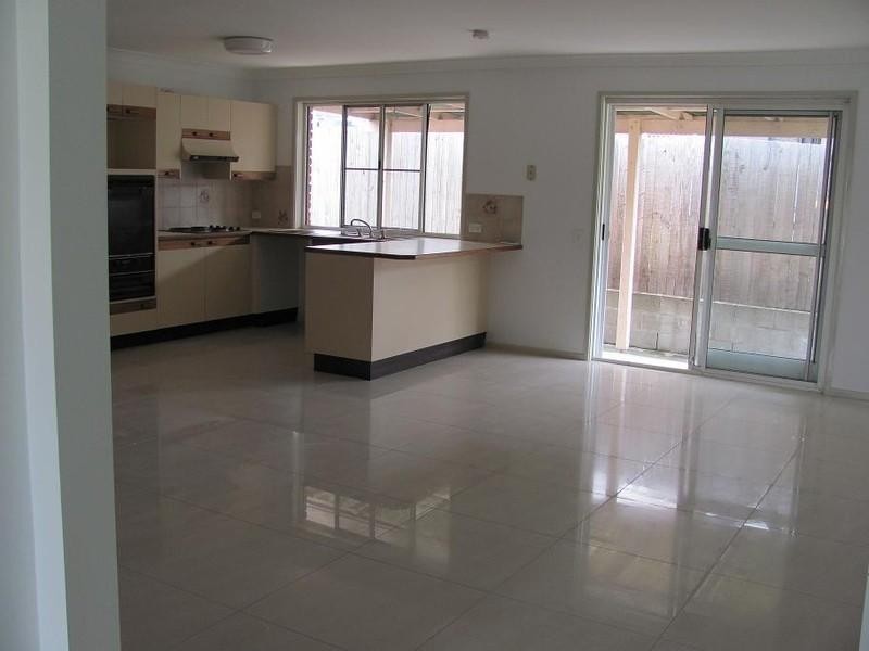 2 Malinya Place, Wishart QLD 4122