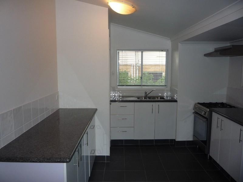 59 Victor Street, Holland Park QLD 4121