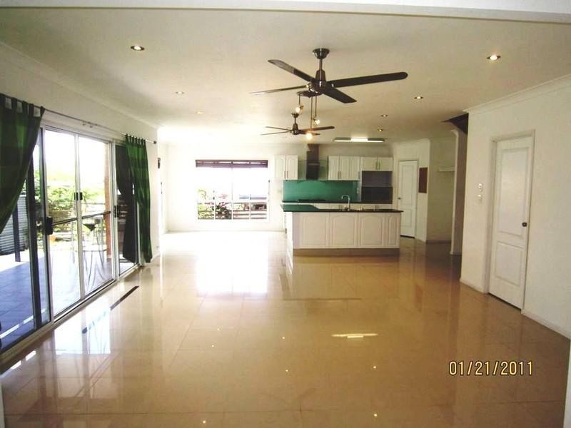 101 Gatton Street, Mount Gravatt East QLD 4122