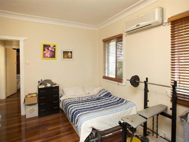 51 Grenfell Street, Mount Gravatt East QLD 4122