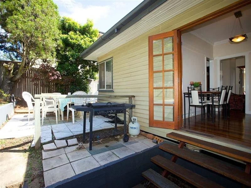 51 Grenfell Street, Mount Gravatt East QLD 4122