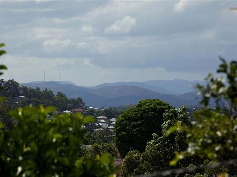 51 Grenfell Street, Mount Gravatt East QLD 4122