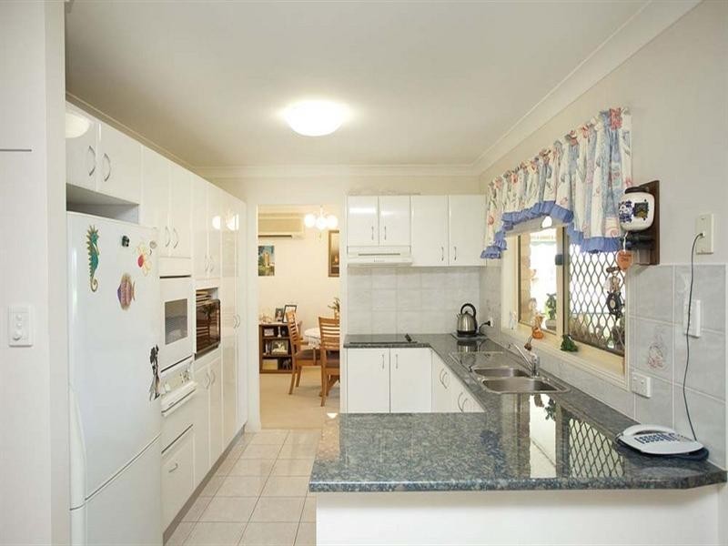 94 Kavanagh Road, Wishart QLD 4122