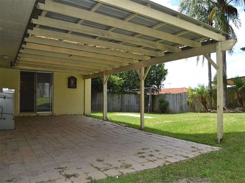 54 Eastwood Drive, Mansfield QLD 4122