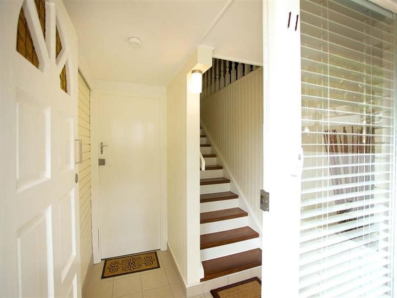 11 Greycliffe Street, Mount Gravatt East QLD 4122