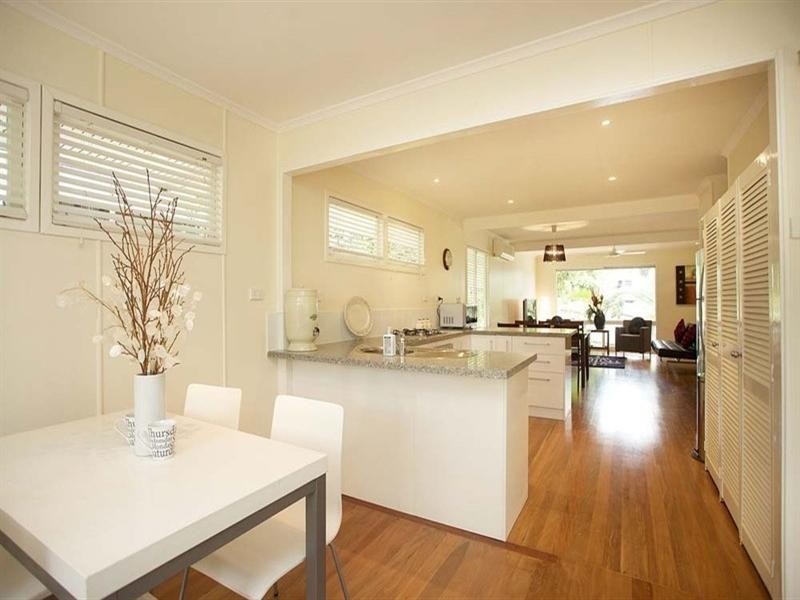 11 Greycliffe Street, Mount Gravatt East QLD 4122