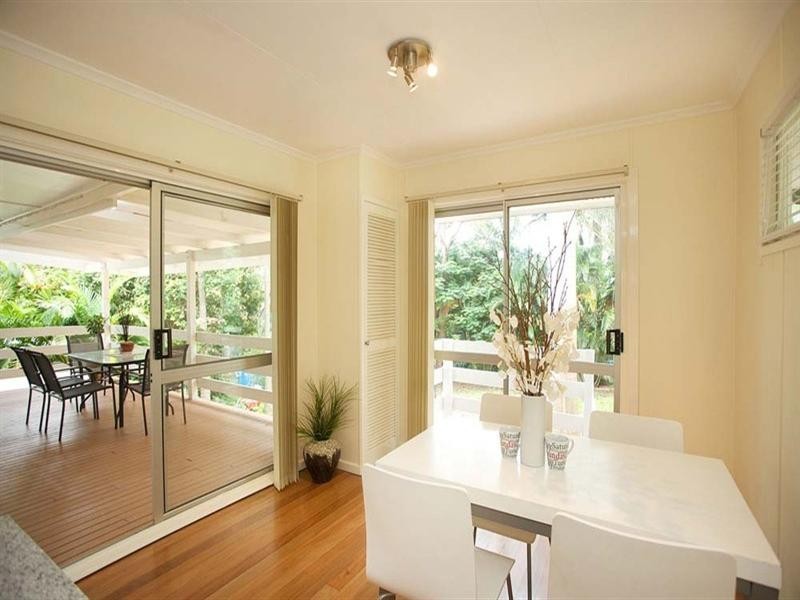 11 Greycliffe Street, Mount Gravatt East QLD 4122