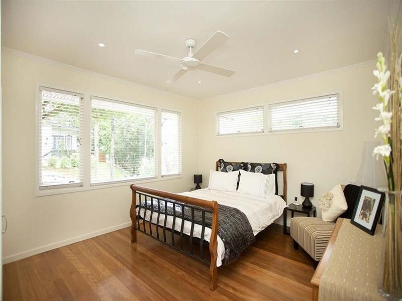 11 Greycliffe Street, Mount Gravatt East QLD 4122