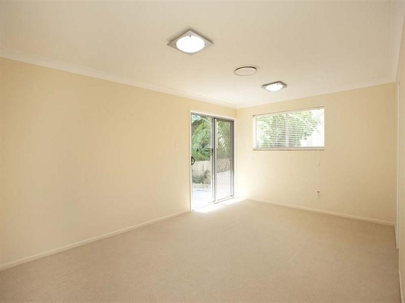 10 Hagen Street, Upper Mount Gravatt QLD 4122