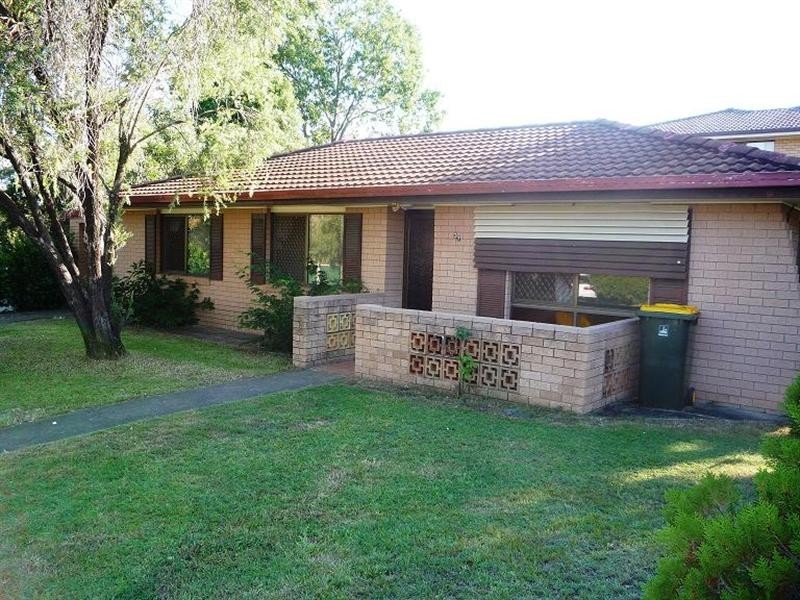 37 Edred Street, Carindale QLD 4152