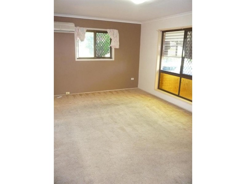 37 Edred Street, Carindale QLD 4152