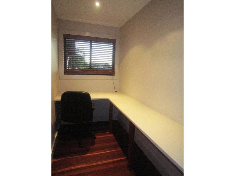 1 Calonne Street, Upper Mount Gravatt QLD 4122