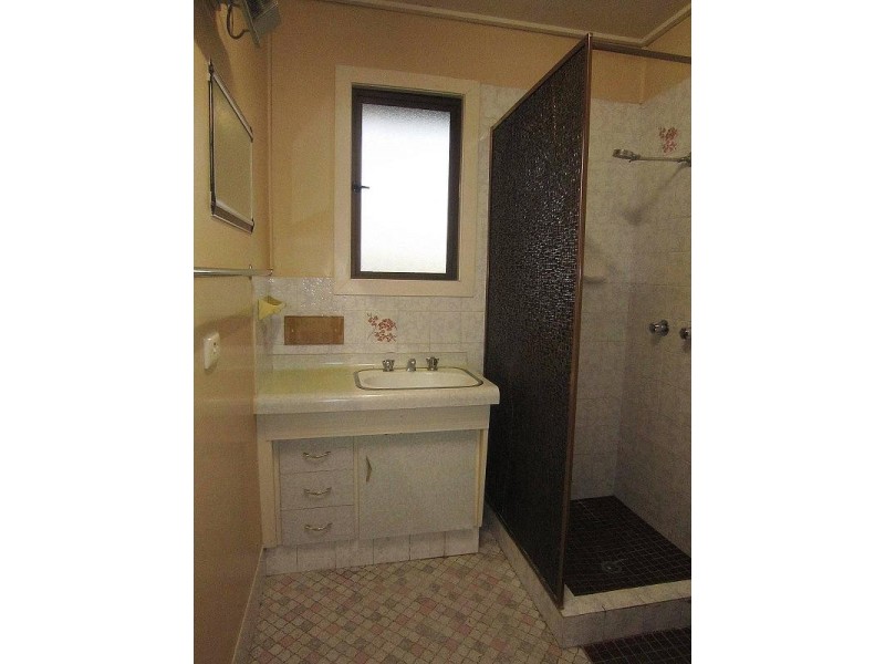 1 Calonne Street, Upper Mount Gravatt QLD 4122