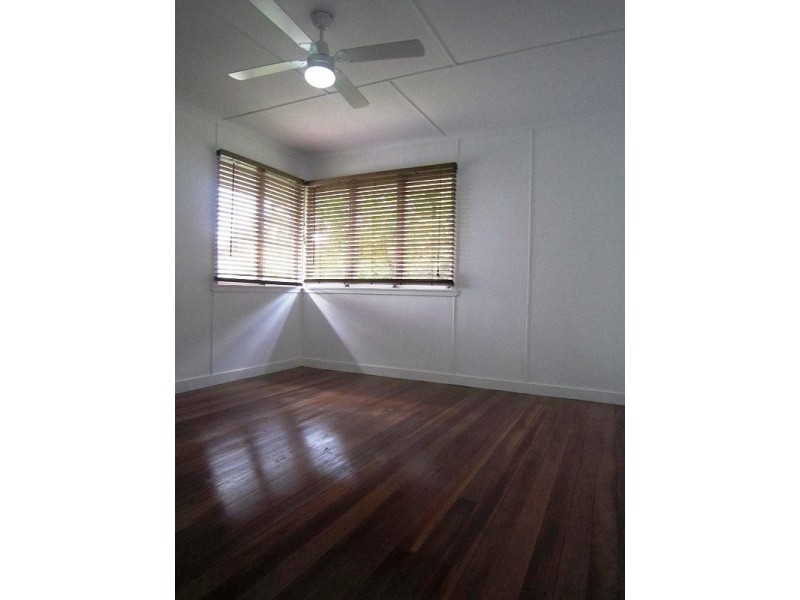 11 Thurlby Street, Upper Mount Gravatt QLD 4122