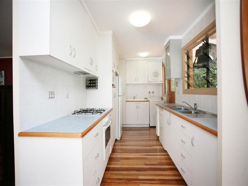 18 Amoria Street, Mansfield QLD 4122