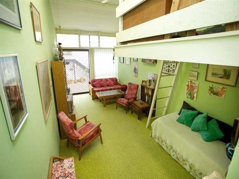 34 Le Grand Street, Macgregor QLD 4109