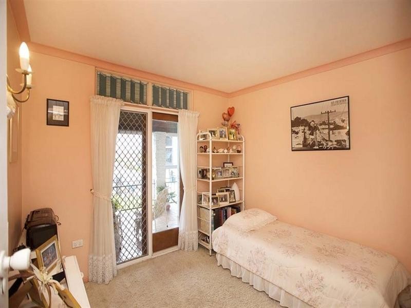 34 Le Grand Street, Macgregor QLD 4109