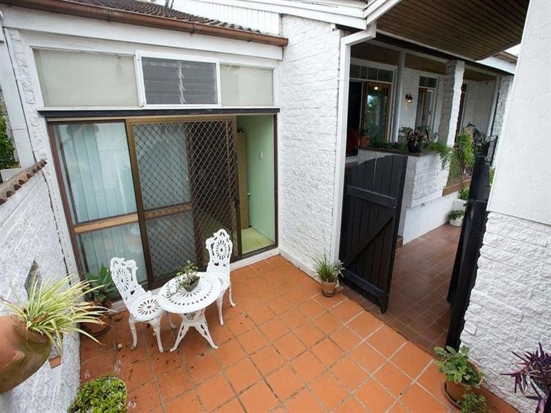 34 Le Grand Street, Macgregor QLD 4109