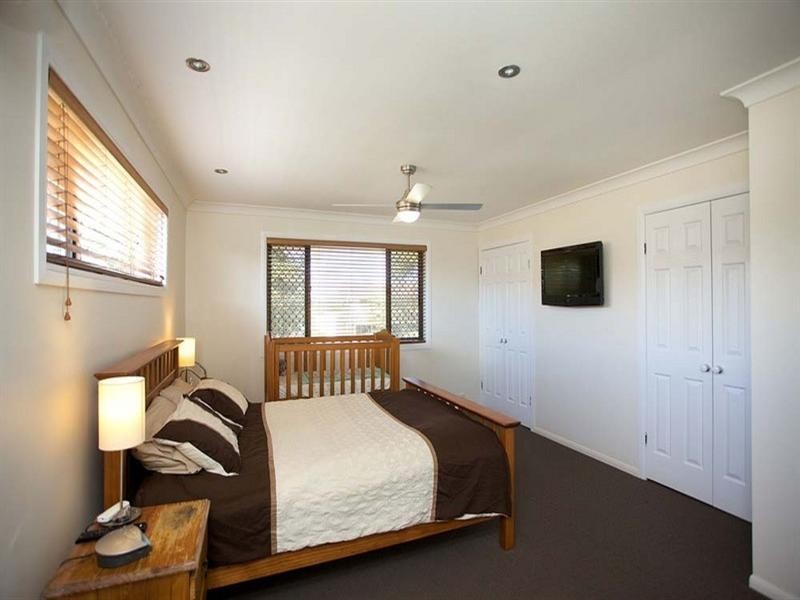 8 Koola Street, Wishart QLD 4122