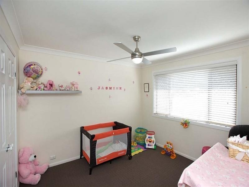 8 Koola Street, Wishart QLD 4122