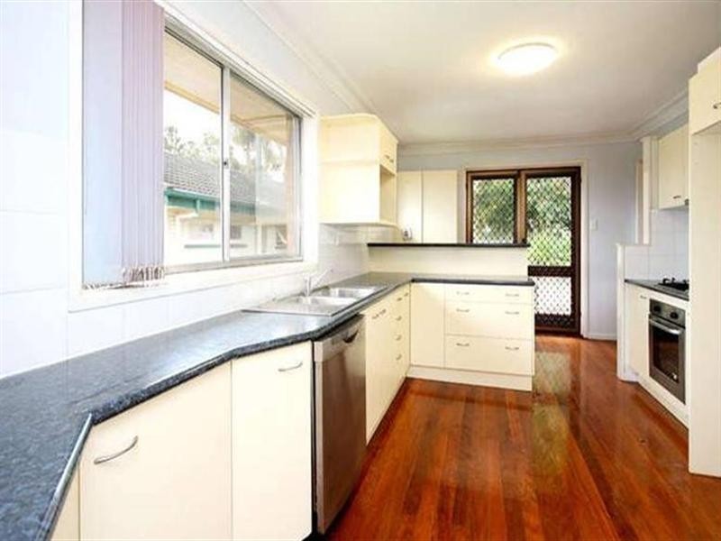 35 Crest Street, Mount Gravatt East QLD 4122