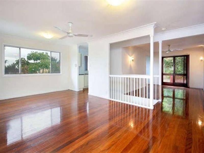 35 Crest Street, Mount Gravatt East QLD 4122