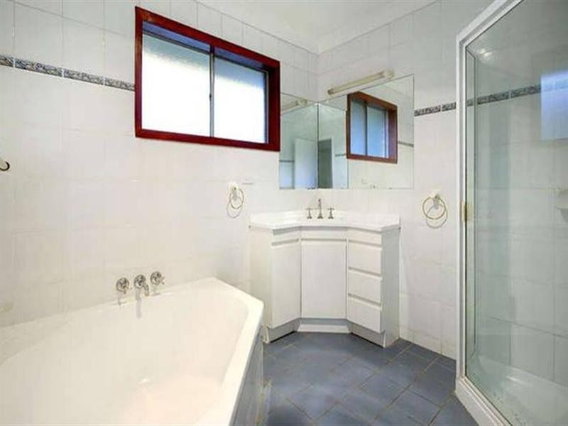 35 Crest Street, Mount Gravatt East QLD 4122