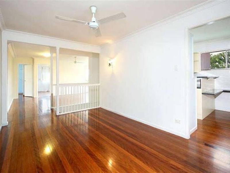 35 Crest Street, Mount Gravatt East QLD 4122