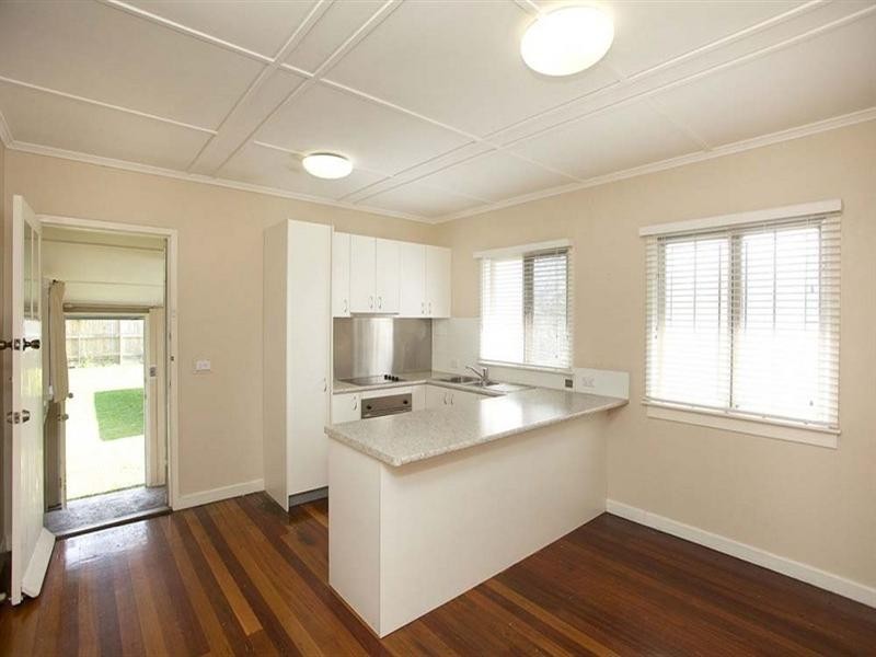 56 Amega Street, Mount Gravatt East QLD 4122