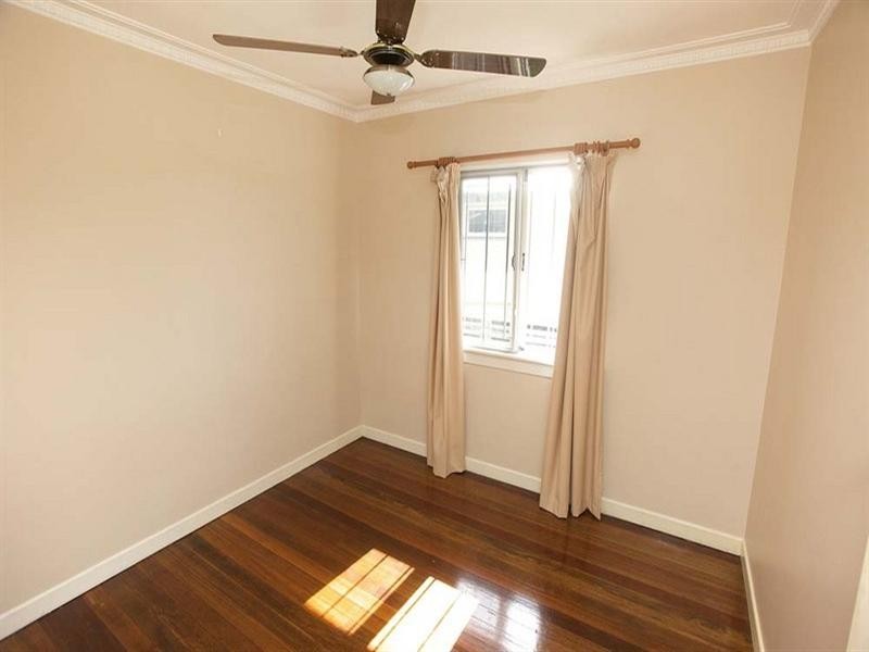 56 Amega Street, Mount Gravatt East QLD 4122