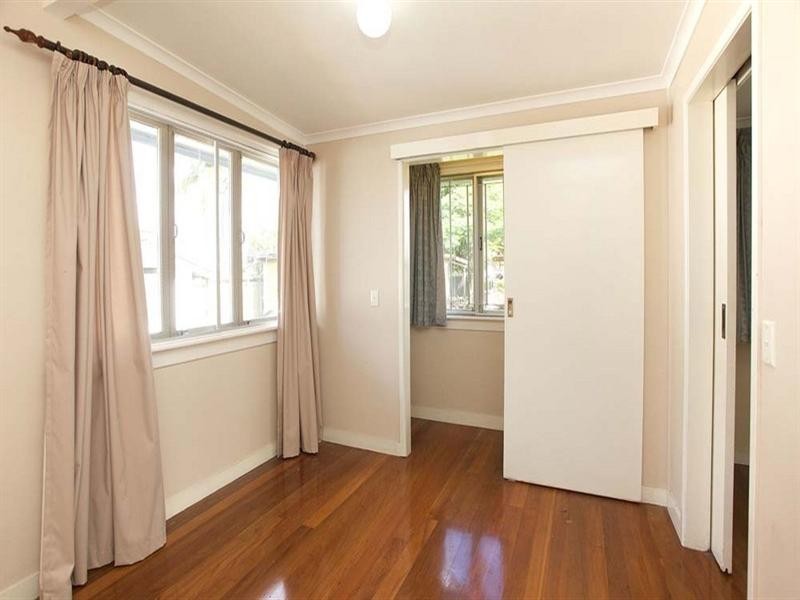 56 Amega Street, Mount Gravatt East QLD 4122