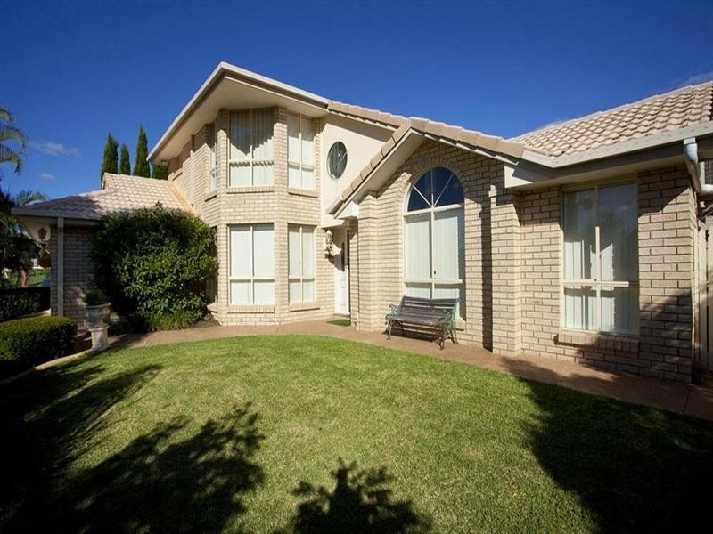 27 Delacroix Place, Mackenzie QLD 4156