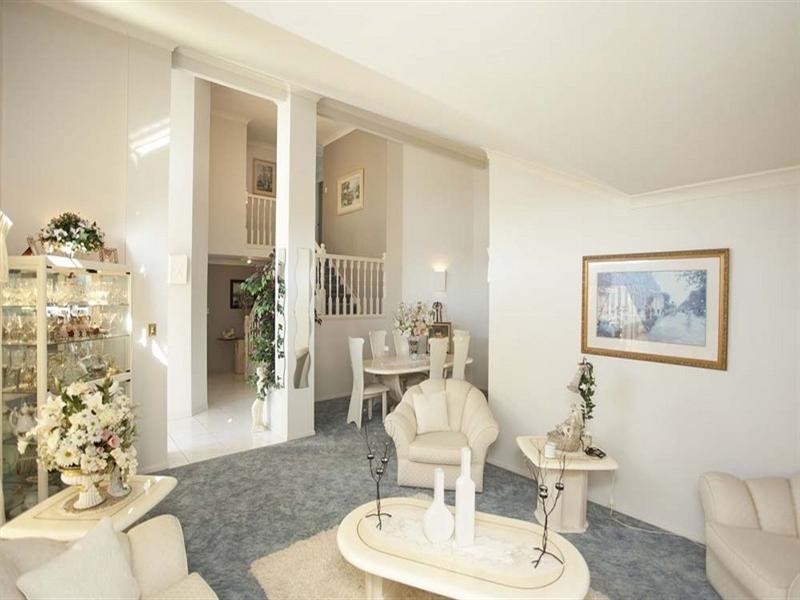 27 Delacroix Place, Mackenzie QLD 4156