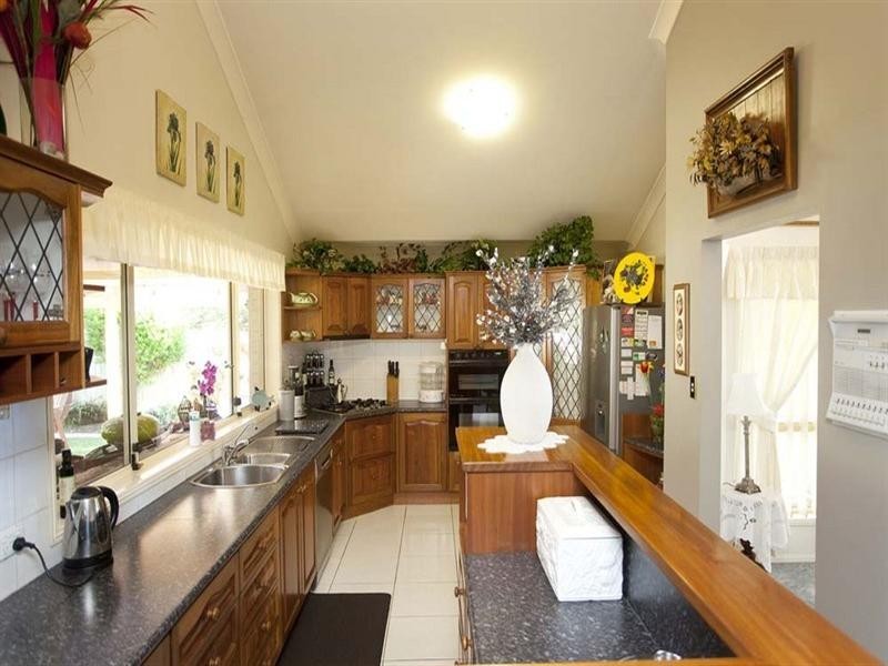 27 Delacroix Place, Mackenzie QLD 4156